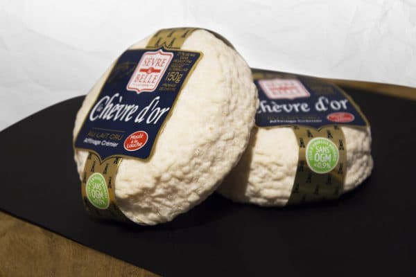 Le mothais sur feuille
