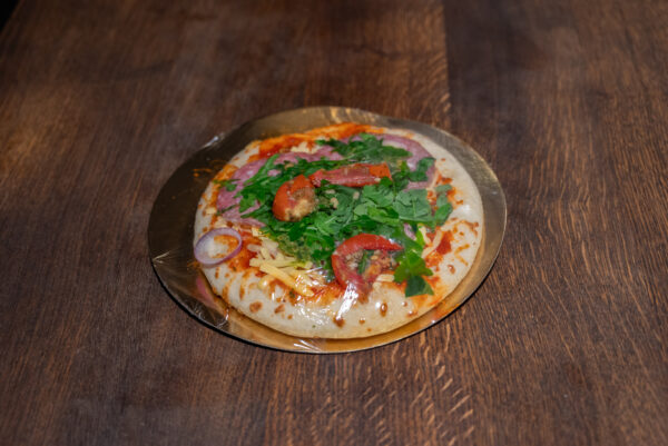 Huisgemaakte Pizza Salami
