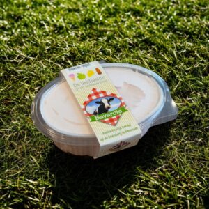 bavarois-yoghurt-blauwe-bes.jpg