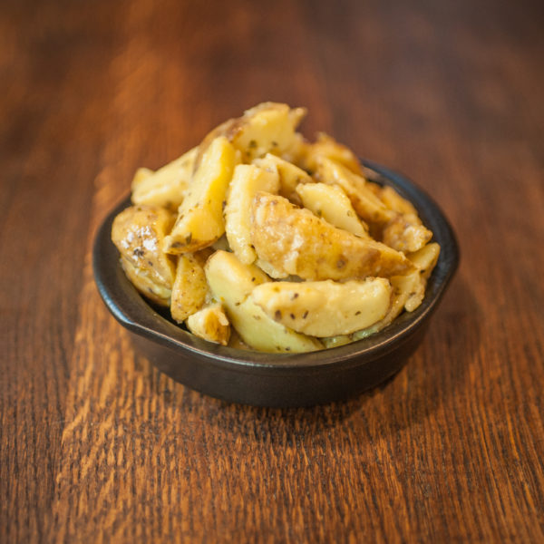 Aardappelpartjes met rozemarijn